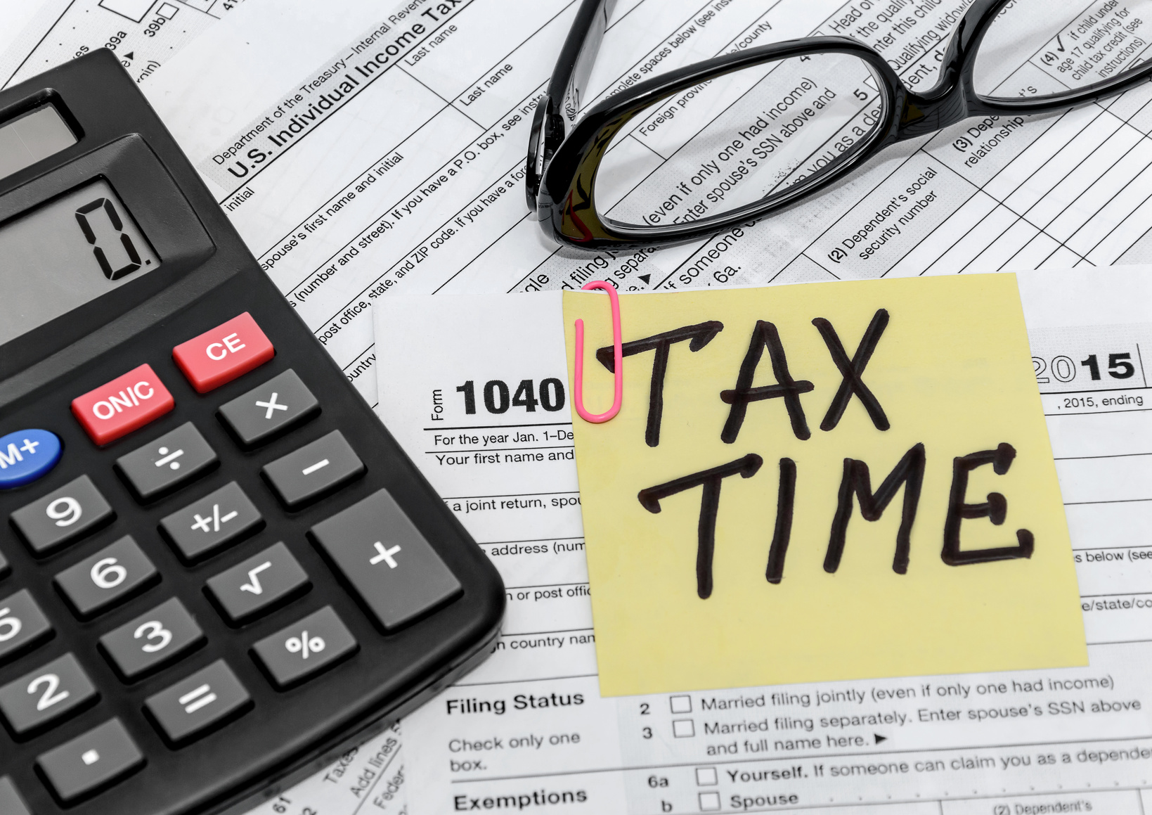 3 Ways to Stay On Top of Your Taxes