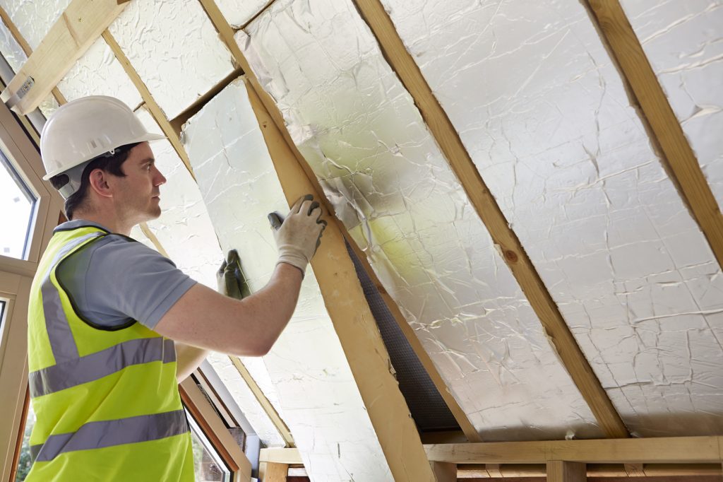 4 Things to Look for When Hiring Insulation Services