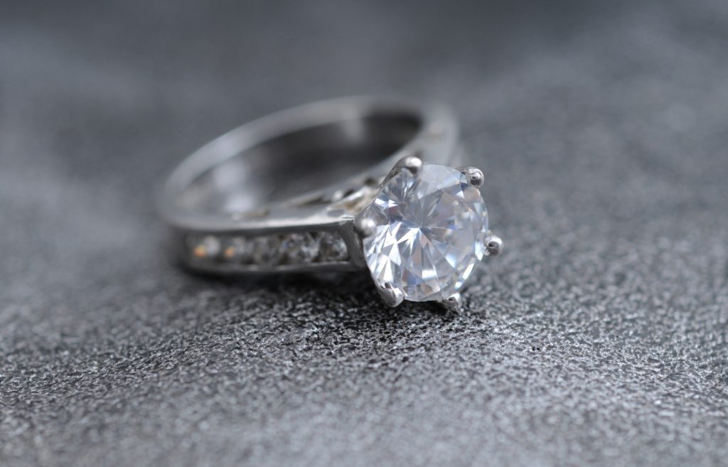 How to Buy an Engagement Ring That's Perfect for Her
