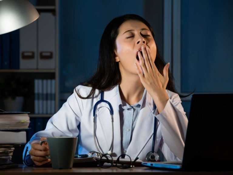 7 Tips To Stay Healthy While Working The Night Shift